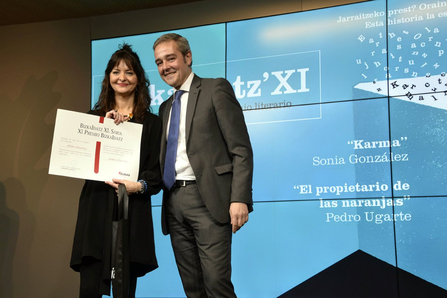 Ainhoa Lizarraga |Primer Premio Certamen literario Bizkaidatz Diputación Foral de Bizkaia